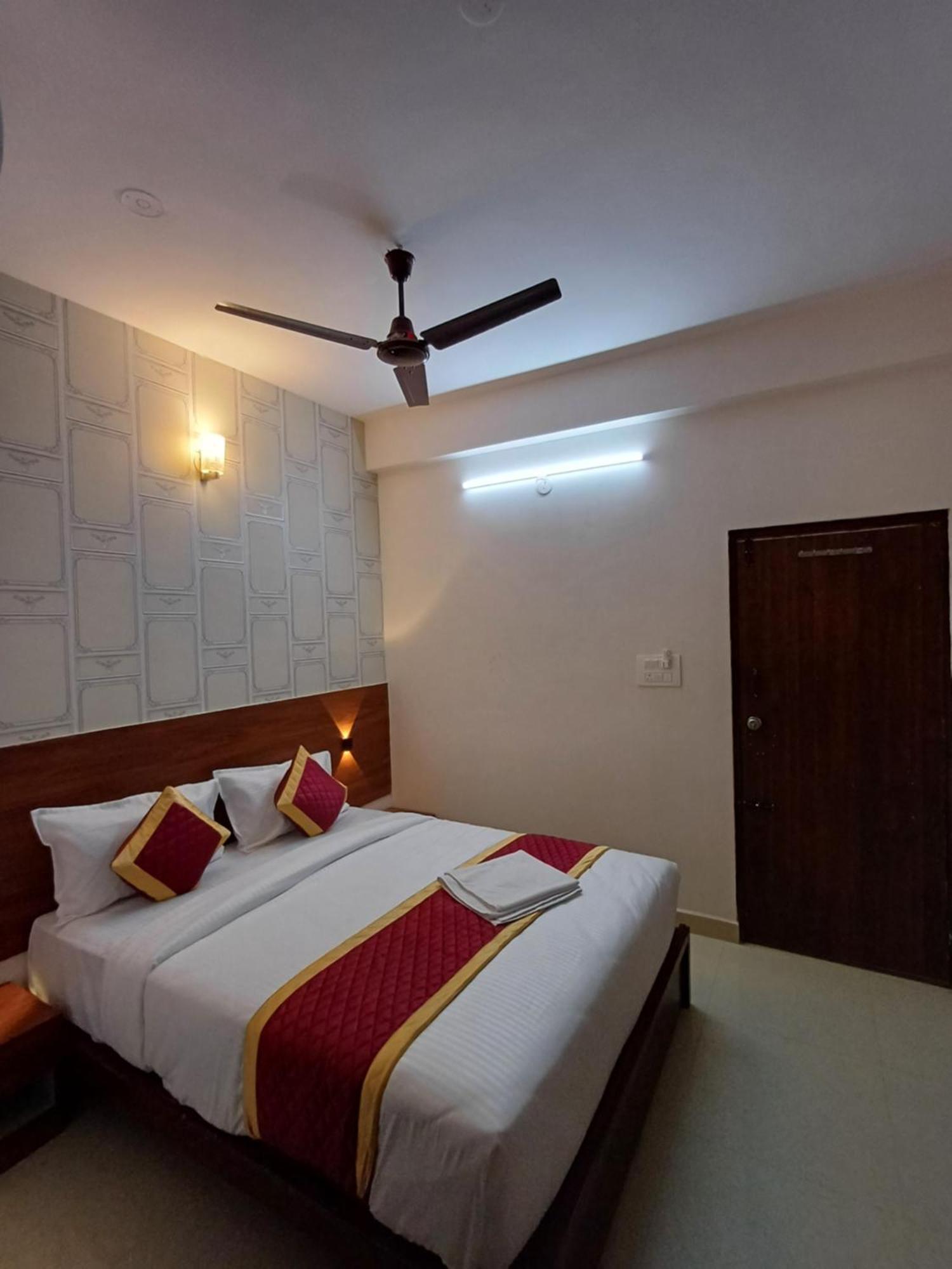 Hotel D3 Inn Bangalore Zimmer foto